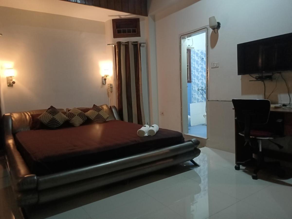 Apurba'S Pensione Dispur Guwahati Exterior foto